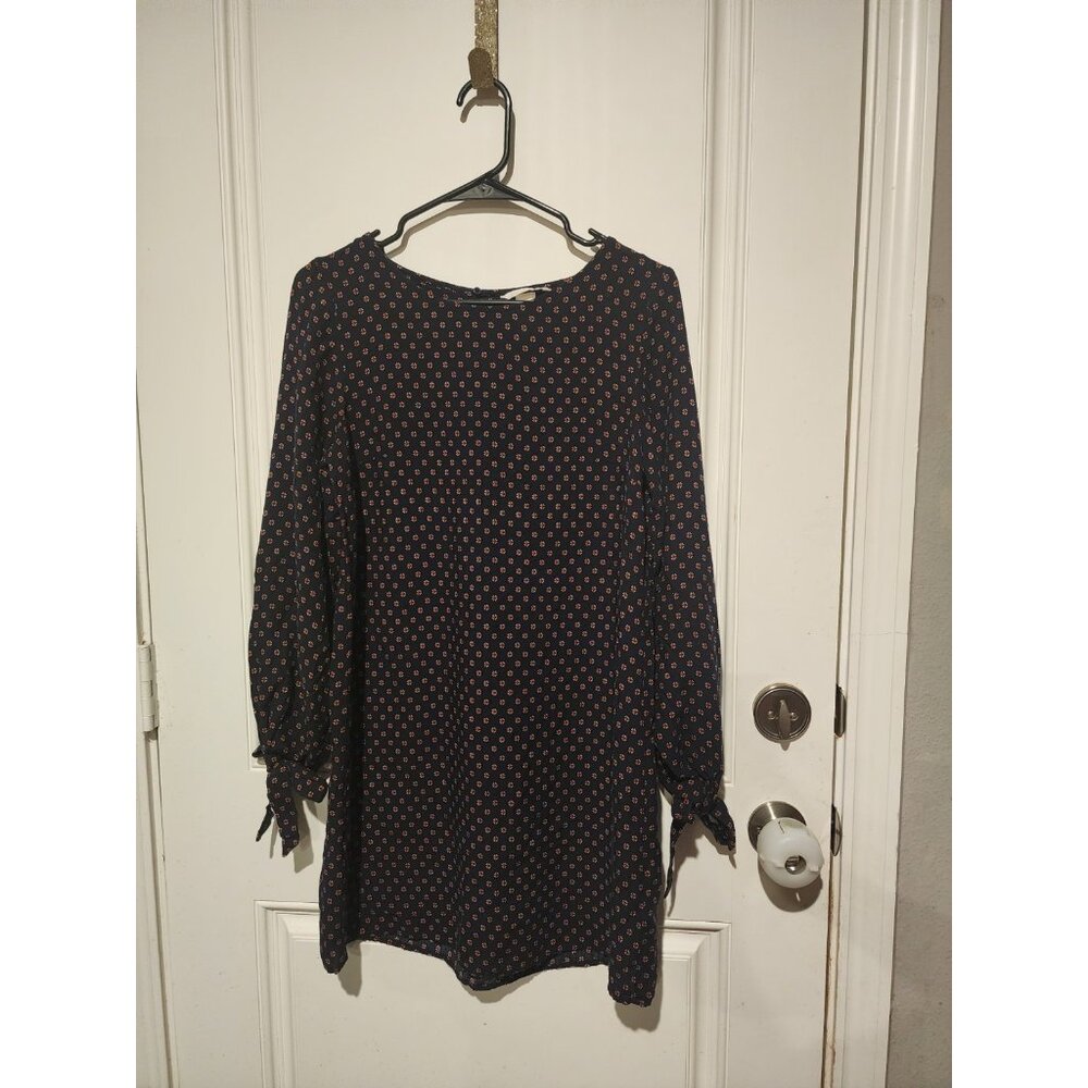 NWT H&M Ladies Lightweight Short Dress Size 8 Navy Blue and Red Geometric Design